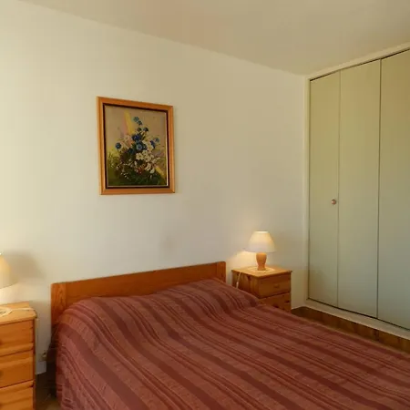 2 Pieces, 4 Couchages, Parking, Wifi - - Fr-1-251-929