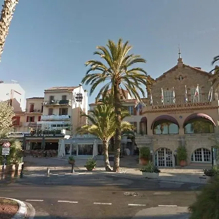 Апартаменти 2 Pieces, 4 Couchages, Parking, Wifi - - Fr-1-251-929 *